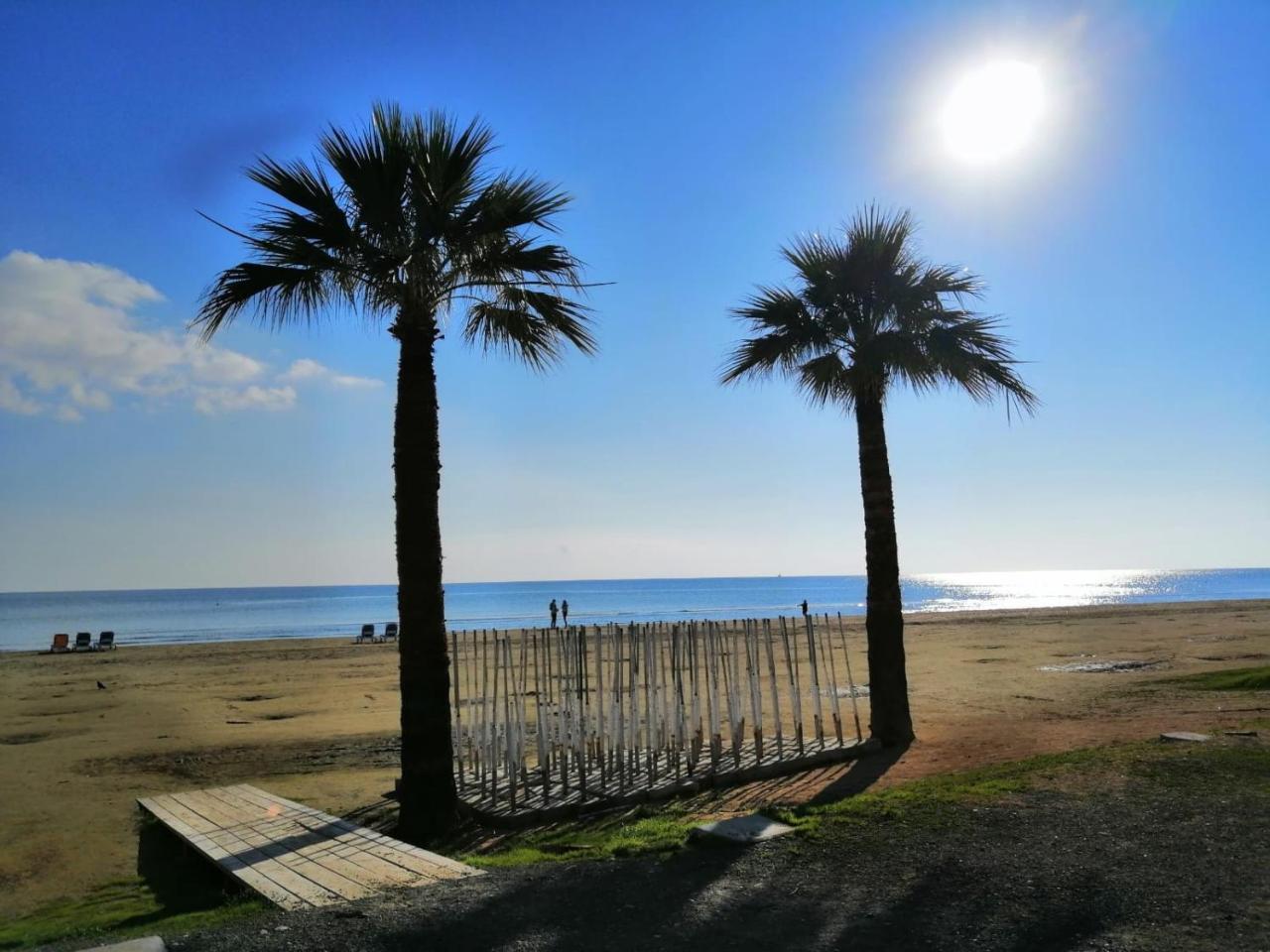 Ithaki Phinikoudes Apartments No. 106 Larnaca Exteriér fotografie